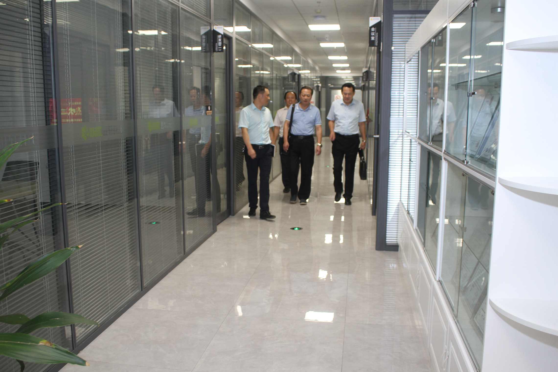 4_副本.jpg 4_副本.jpg